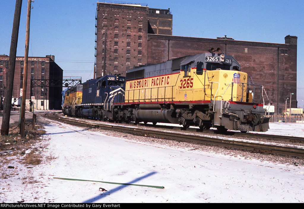 MP SD40-2 #3265 - Missouri Pacific